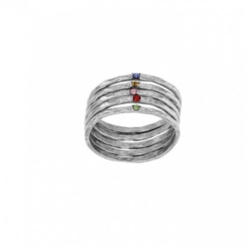 Bague Infinity à cinq anneaux martelés en acier inoxydable argenté avec oxydes de zirconium multicolores